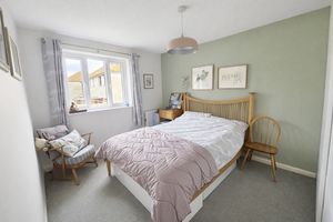 Bedroom- click for photo gallery